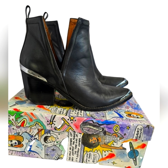 Jeffrey Campbell Shoes - Jeffrey Campbell Cromwell Black Leather 8.5